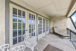 8560 Park Ln, Dallas, TX 75231 - Photo 17