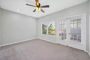 8560 Park Ln, Dallas, TX 75231 - Photo 13