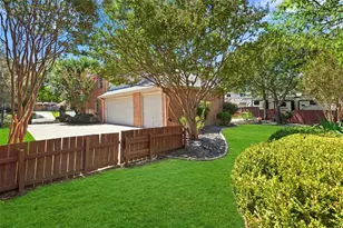7609 Oak Knoll Dr, North Richland Hills, TX 76182 - Photo 35