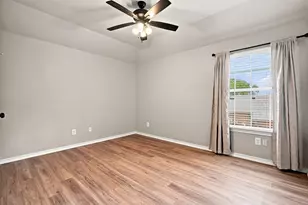 7609 Oak Knoll Dr, North Richland Hills, TX 76182 - Photo 27