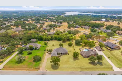 2105 Wood Duck Lane, Granbury, TX 76049 - Photo 29