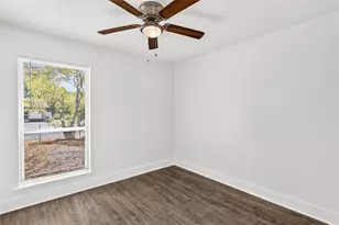 8949 Shorelark Dr, Dallas, TX 75217 - Photo 39