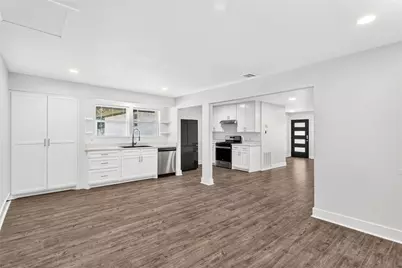 8949 Shorelark Drive, Dallas, TX 75217 - Photo 33