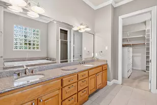 544 Waterchase Dr, Fort Worth, TX 76120 - Photo 23
