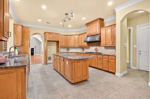 544 Waterchase Dr, Fort Worth, TX 76120 - Photo 15