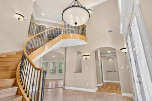 544 Waterchase Dr, Fort Worth, TX 76120 - Photo 9