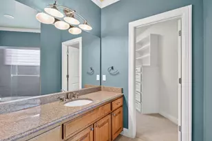 544 Waterchase Dr, Fort Worth, TX 76120 - Photo 29