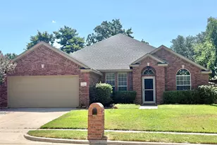 1584 Meadowview, Corinth, TX 76210 - Photo 1