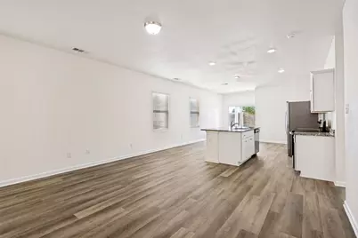 421 Covington Cove, Princeton, TX 75407 - Photo 5
