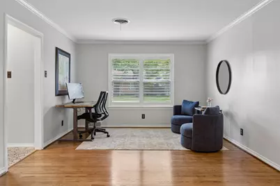 10619 Longmeadow Drive, Dallas, TX 75238 - Photo 13
