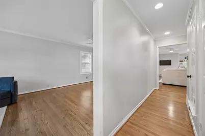 10619 Longmeadow Drive, Dallas, TX 75238 - Photo 23