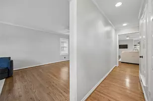 10619 Longmeadow Dr, Dallas, TX 75238 - Photo 23