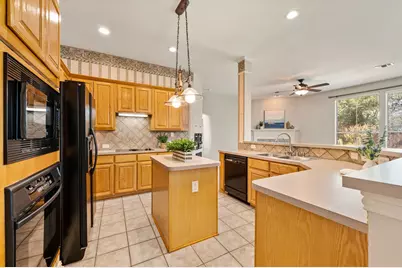 3102 Lake Park Drive, Grapevine, TX 76051 - Photo 17