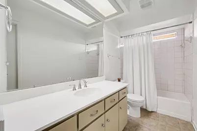 13126 Fall Manor Drive, Dallas, TX 75243 - Photo 25
