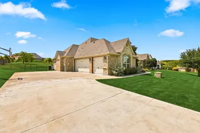 196 Bearclaw Circle, Aledo, TX 76008 - Photo 3