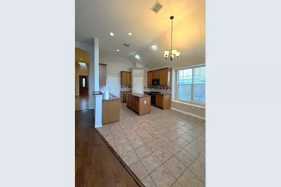 4501 Brenda Drive, Flower Mound, TX 75022 - Photo 13
