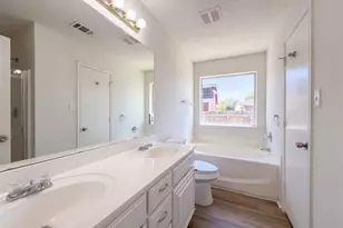 8025 Blue Duck Trail, Arlington, TX 76002 - Photo 9