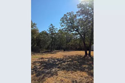 2717 E Briarwood Street, Granbury, TX 76048 - Photo 3