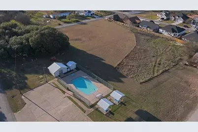 4822 Wichita Street, Granbury, TX 76048 - Photo 35