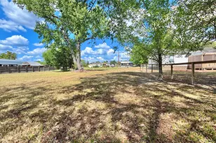 545 Comanche Dr, Quitman, TX 75783 - Photo 1