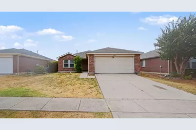 1578 Thornhill Lane, Little Elm, TX 75068 - Photo 3
