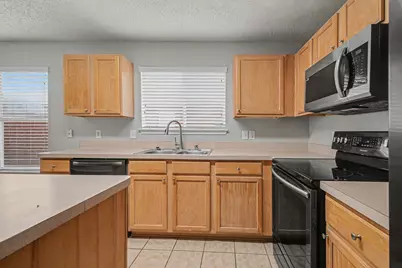 1578 Thornhill Lane, Little Elm, TX 75068 - Photo 9