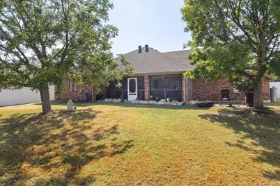 612 Parker Lane, Granbury, TX 76048 - Photo 23