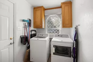 612 Parker Ln, Granbury, TX 76048 - Photo 13
