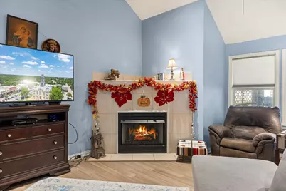 612 Parker Lane, Granbury, TX 76048 - Photo 5