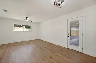 1716 Creek Ridge Ct, Irving, TX 75060 - Photo 15