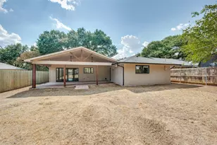1716 Creek Ridge Ct, Irving, TX 75060 - Photo 21