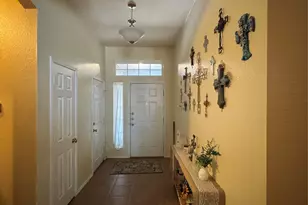 1240 Cottonwood Dr, Crowley, TX 76036 - Photo 5