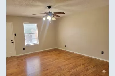 1411 Clearfield Drive, Cleburne, TX 76033 - Photo 7