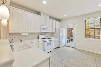 7913 Hannah Street, Plano, TX 75025 - Photo 11