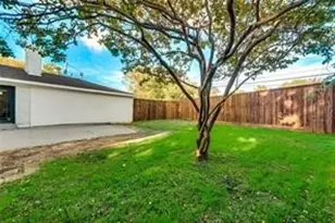 8044 Woodhue Cir, Dallas, TX 75228 - Photo 11