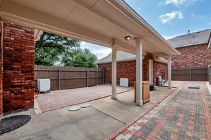 114 Constitution Dr, Euless, TX 76040 - Photo 25
