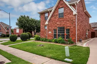 114 Constitution Dr, Euless, TX 76040 - Photo 3