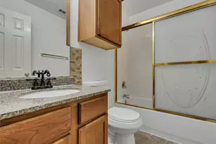 114 Constitution Dr, Euless, TX 76040 - Photo 23