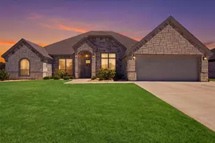 198 Crenshaw Ct, Stephenville, TX 76401 - Photo 1