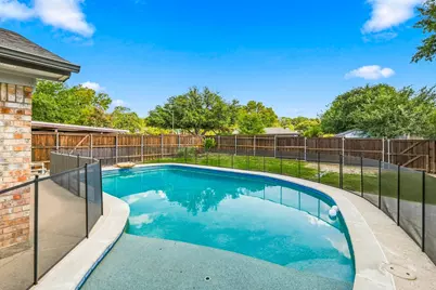 2857 Hurstview Drive, Hurst, TX 76054 - Photo 35