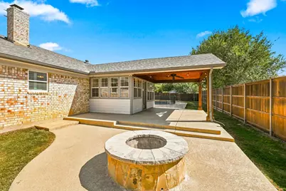 2857 Hurstview Drive, Hurst, TX 76054 - Photo 39