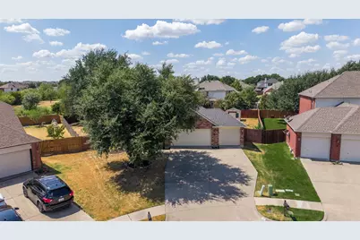 8102 Mansanillo Court, Arlington, TX 76002 - Photo 33