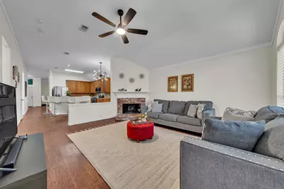 8102 Mansanillo Court, Arlington, TX 76002 - Photo 13