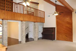115 Sandra Palmer St, Stephenville, TX 76401 - Photo 7