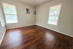 424 E Ellen Ave, Hurst, TX 76053 - Photo 11