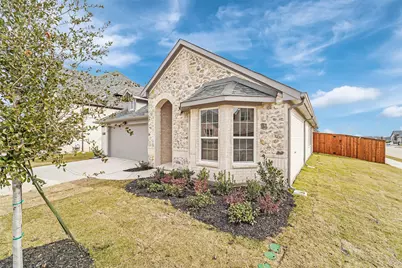 2901 Cantoni Creek, Princeton, TX 75407 - Photo 3