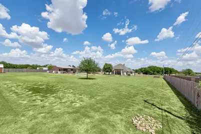 202 Camino Del Rancho, Lorena, TX 76655 - Photo 33