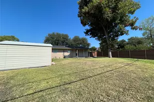 3602 Palm Dr, Mesquite, TX 75150 - Photo 13
