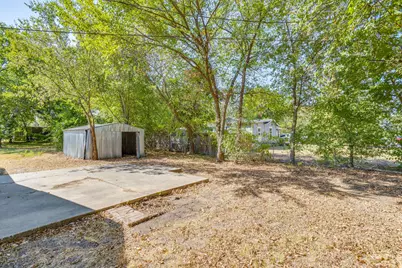 407 Ada Street, Cleburne, TX 76031 - Photo 35