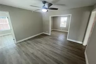 622 Austin St, Grand Prairie, TX 75051 - Photo 3
